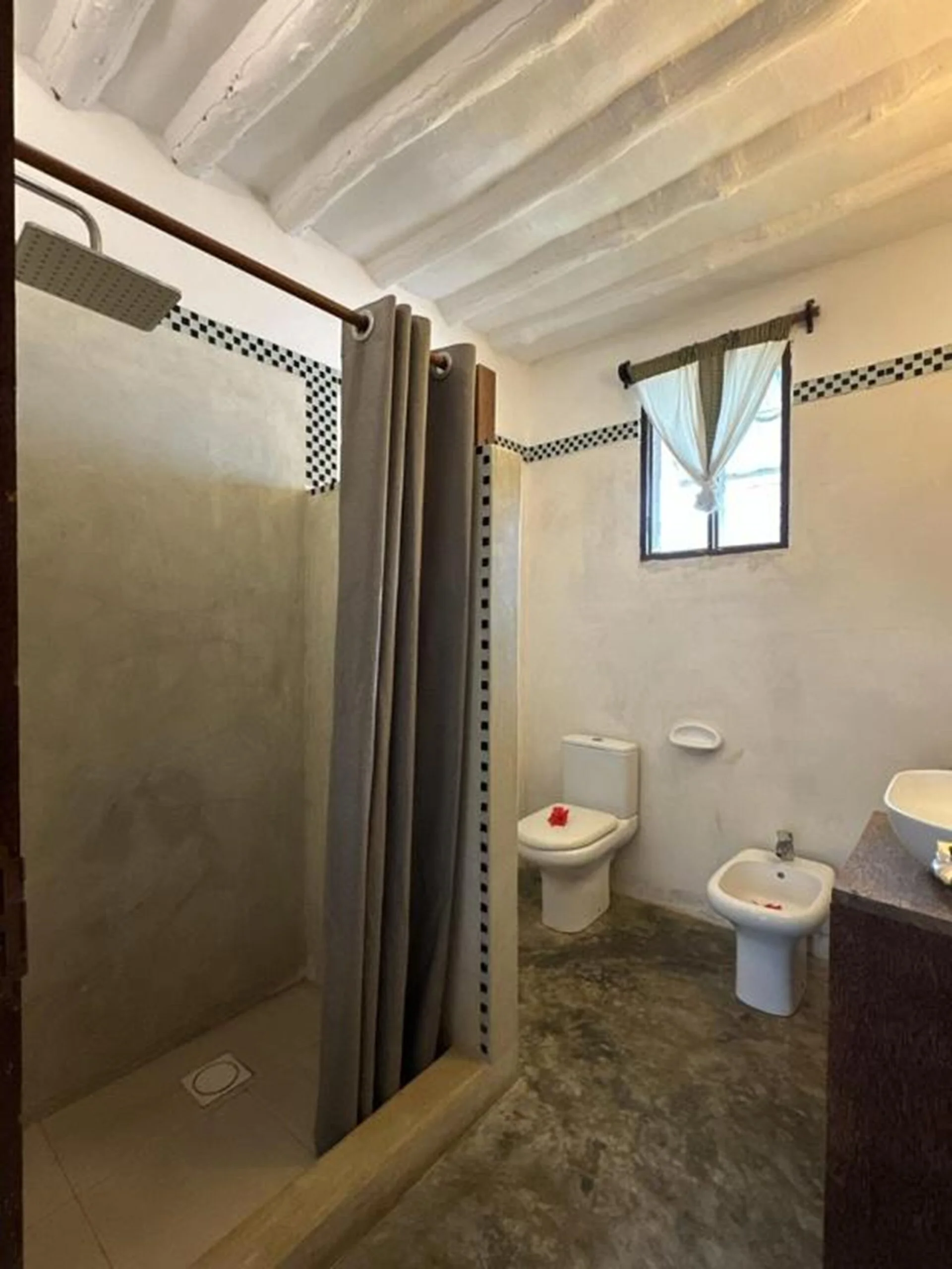 Two Bedroom Apartment wit teracce