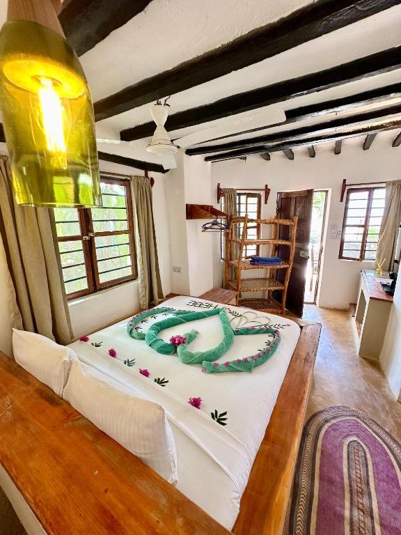 Double Room with Balcony and Sea View